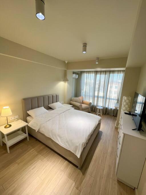 2 Bedroom On Ismail Corner Stefan Cel Mare, New Apartment, Chisinau Center! Экстерьер фото